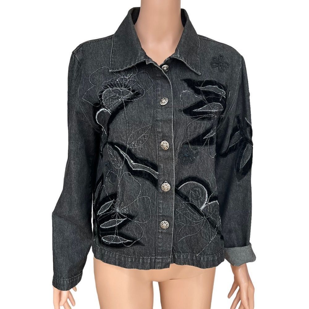 Step n Style cotton embroidered floral appliqué jacket size L.